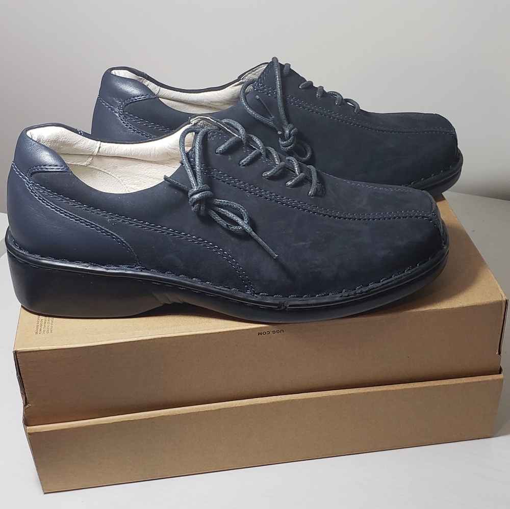 Propet Blue and Black Loafers with Canvas Upper